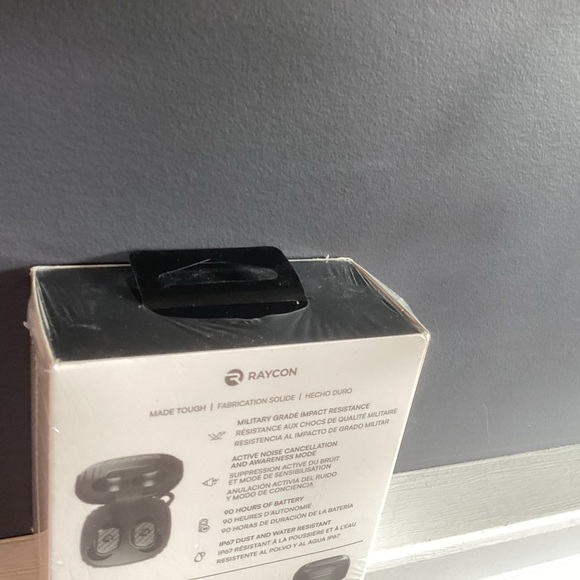 Raycon Impact In-Ear Noise Cancelling True Wireless Earbuds - Carbon Fiber Black - Picture 4 of 4